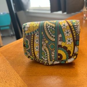 Vera Bradley Retired Limes Up card holder or wallet